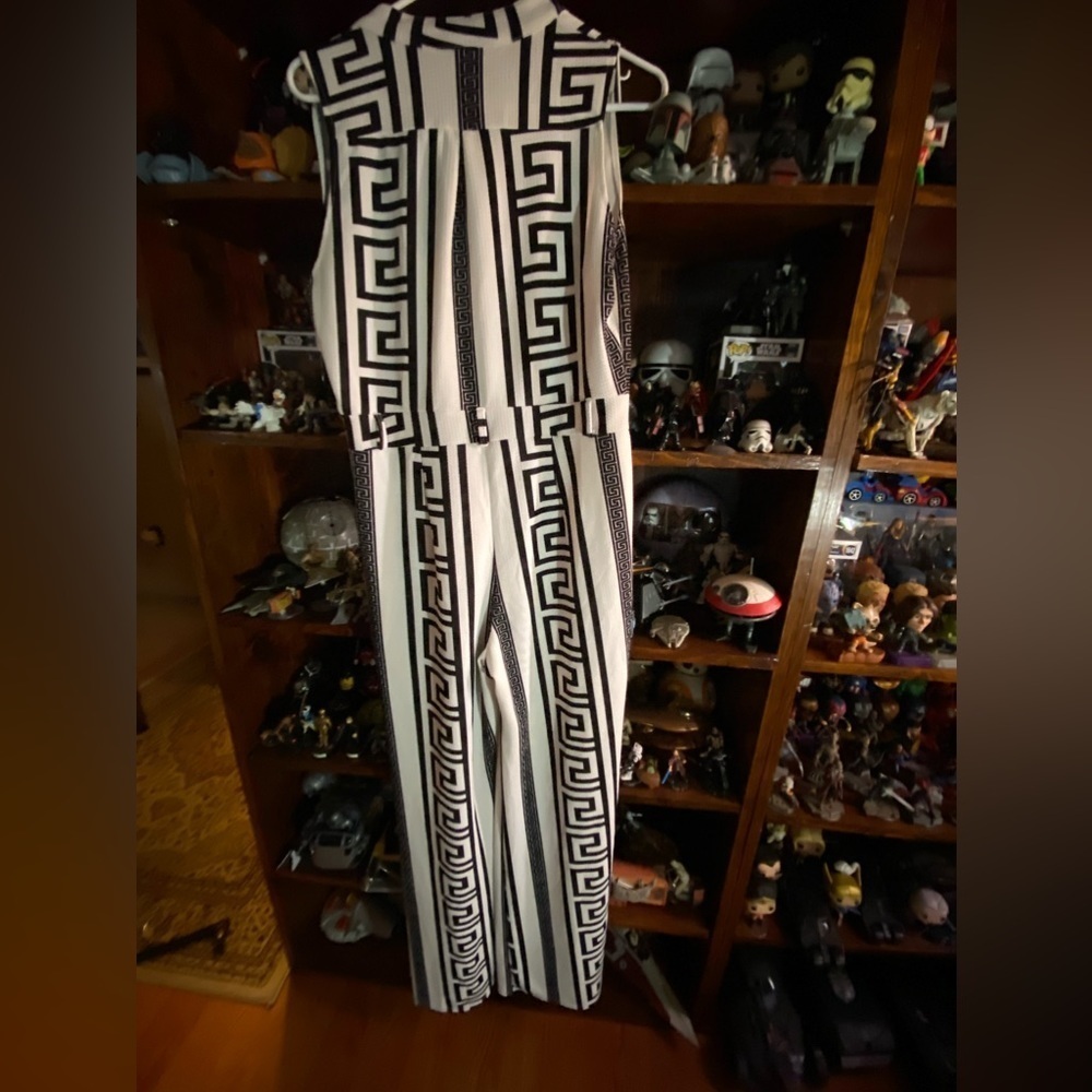 Large size black and white jumpsuit